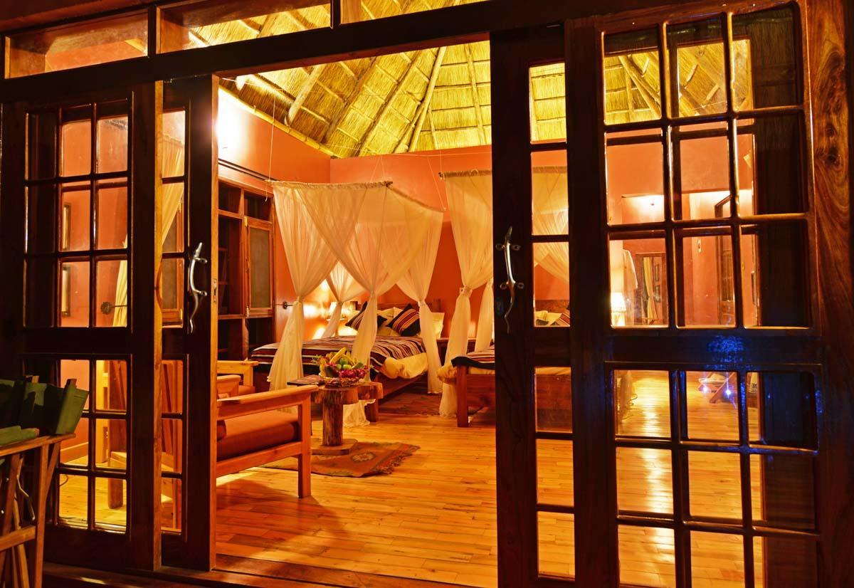 Primate Lodge Kibale Kampala Exterior foto